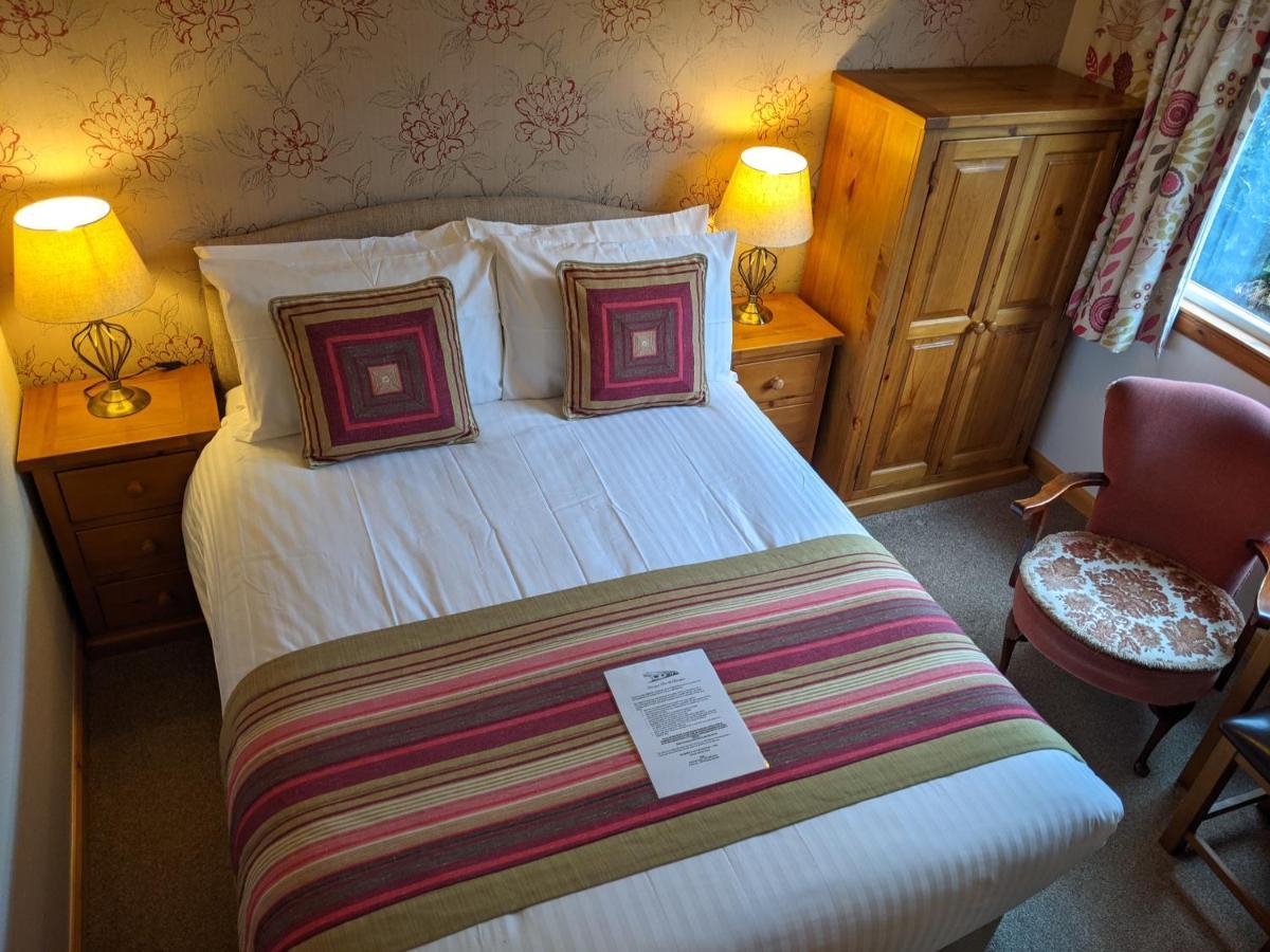 โฮมาเจนท์ เบด แอนด์ เบรกฟาสต์ Bed & Breakfast รอยบริดจ์ ภายนอก รูปภาพ